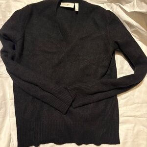 Preswick & Moore Petite 100% Cashmere V-Neck Sweater Black PM